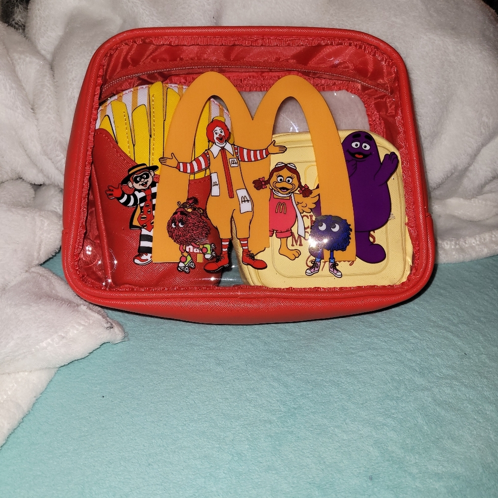3 piece McDonald's Cosmetic bag set, very RARE NWT - Picture 1 of 4
